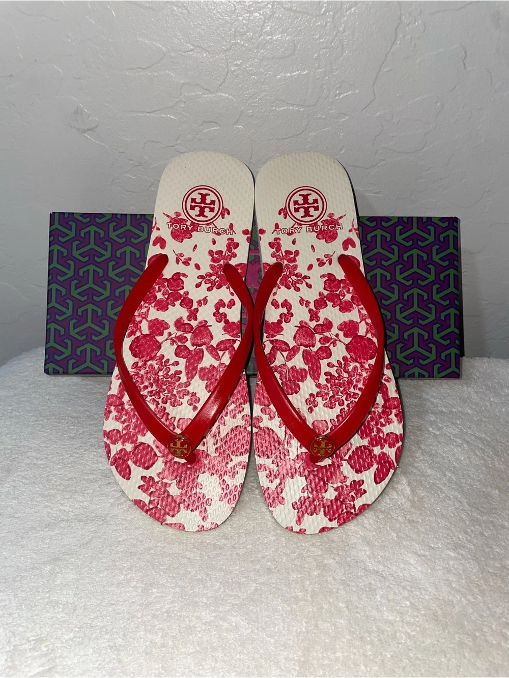 New! Tory Burch Floral Flip Flop Sandals in Chili Pepper Size 8-with Box